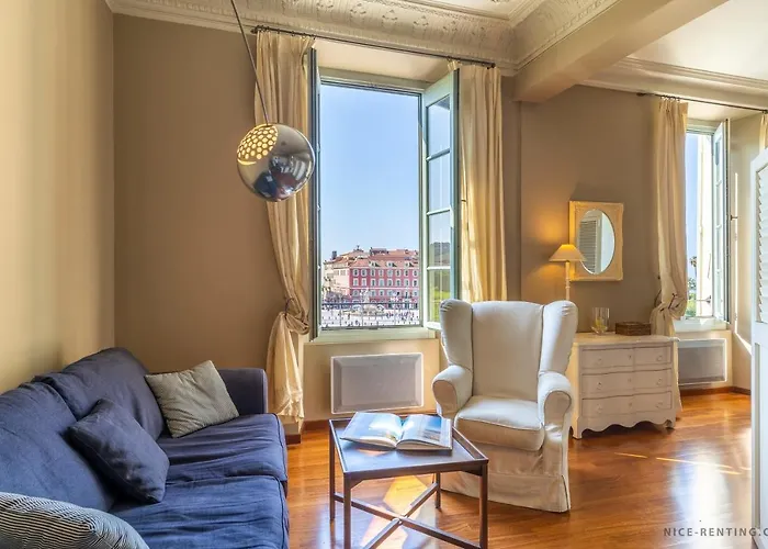 Nice Renting - 13 Massena - Live A Dream Luxury Loft - Place Massena